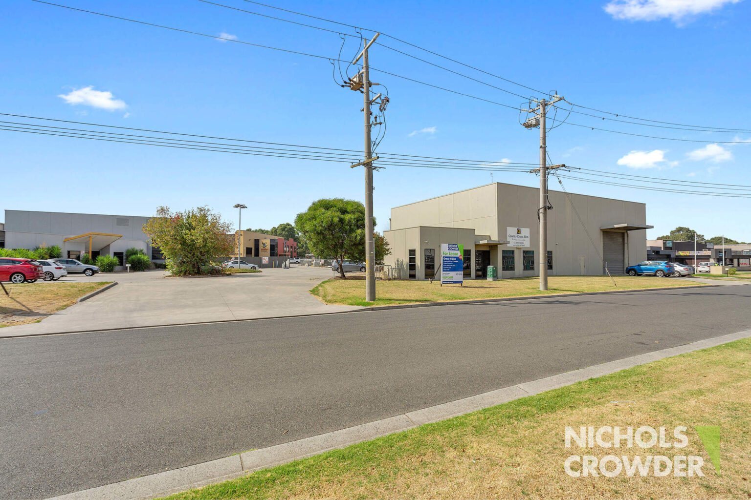 1/28 Commercial Drive, Dandenong South Nichols Crowder