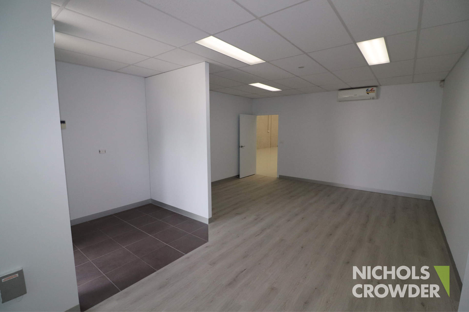 2/25 Access Way, Carrum Downs Nichols Crowder